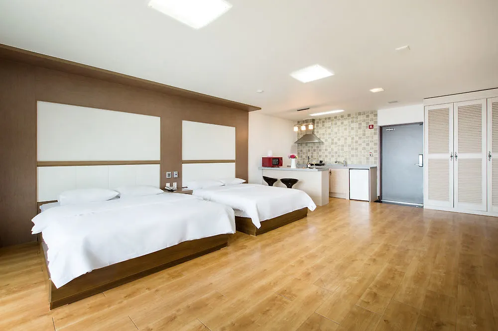 Amoureux Resort Jeju 3*,  South Korea